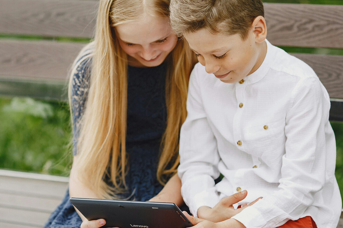 Green time screen time youth | Landscape Performance Series